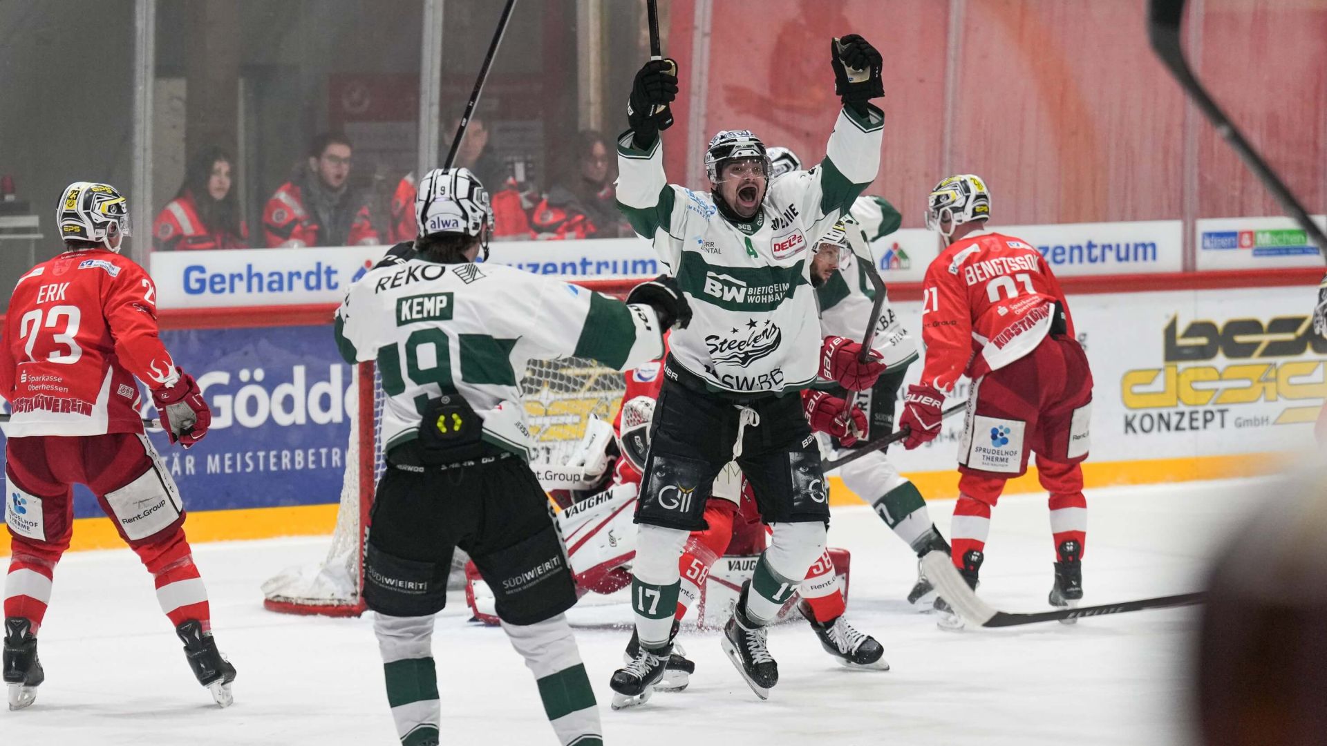 Racuk führt die Steelers zum Auswärtssieg