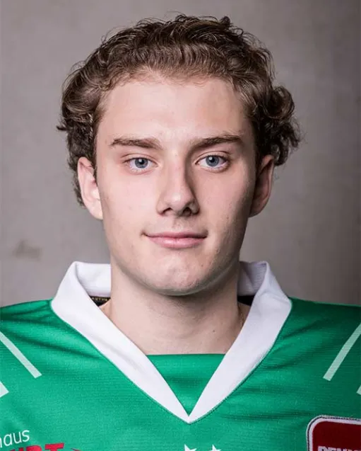 Maximilian Menner wird nach Bayreuth verliehen