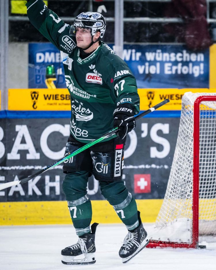 Uplegger schießt Steelers vor ausverkauftem Haus zum Sieg